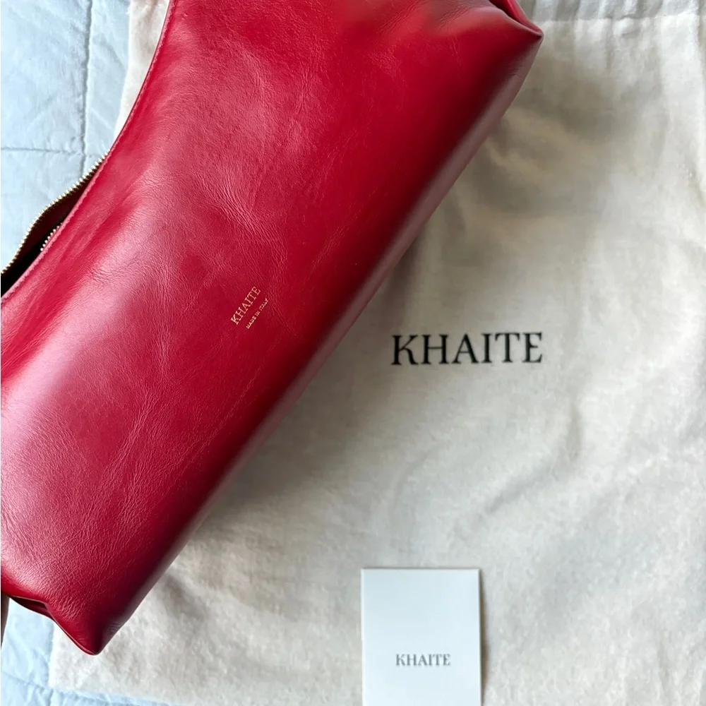 KHAITE Remi Red Leather Shoulder Bag - Picture 5 of 6